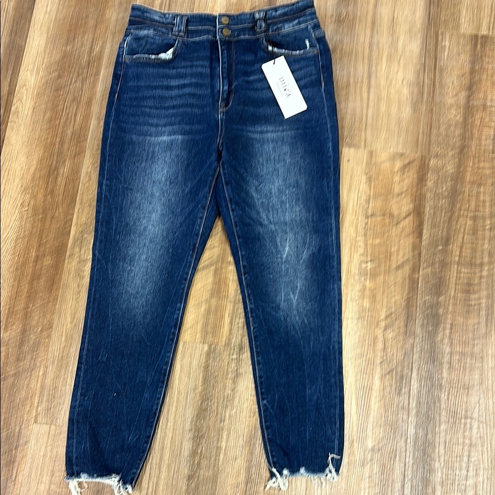 NWT Mica Stylish Blue Denim Jeans Sz 32